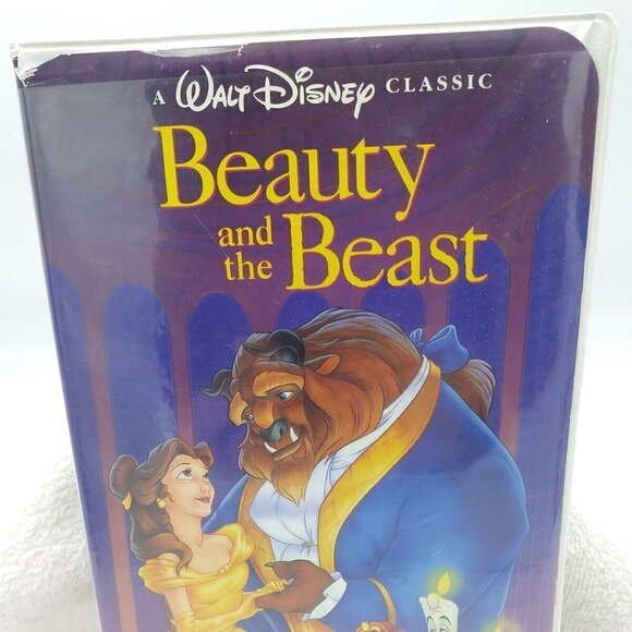 A Walt Disney Classic Beauty and the Beast VHS Clamshell 1992 Belle Family Kids - Picture 2 of 11